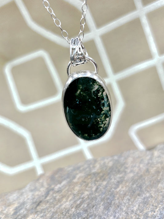 Simple Moss Agate Pendant